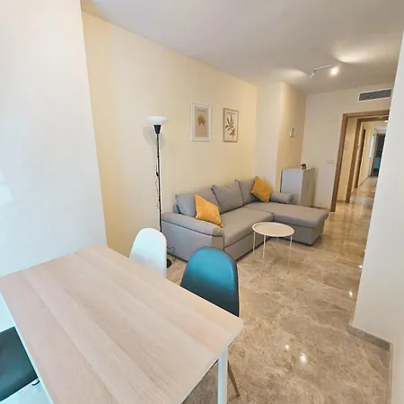 Brillante-vial Apartment *